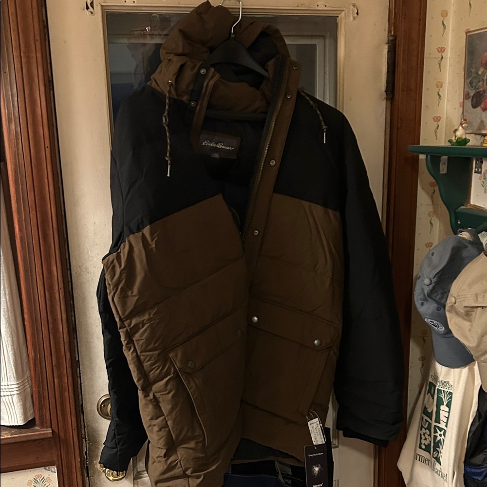 Eddie Bauer Men's Seabeck down parka black and brown 2XL NWT